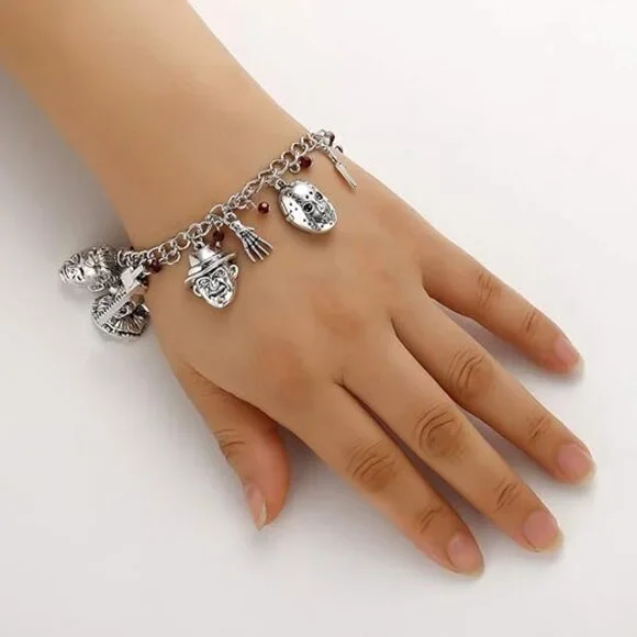 Halloween Horror Movie  Charm Bracelet - Picture 3 of 4
